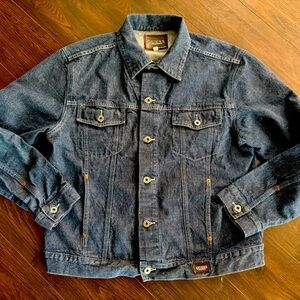 Vintage 90's Guess denim Jacket
Size XL